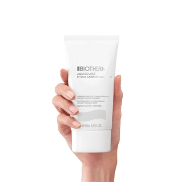 Biotherm Aquasource Hydra Barrier Cleanser - Image 2