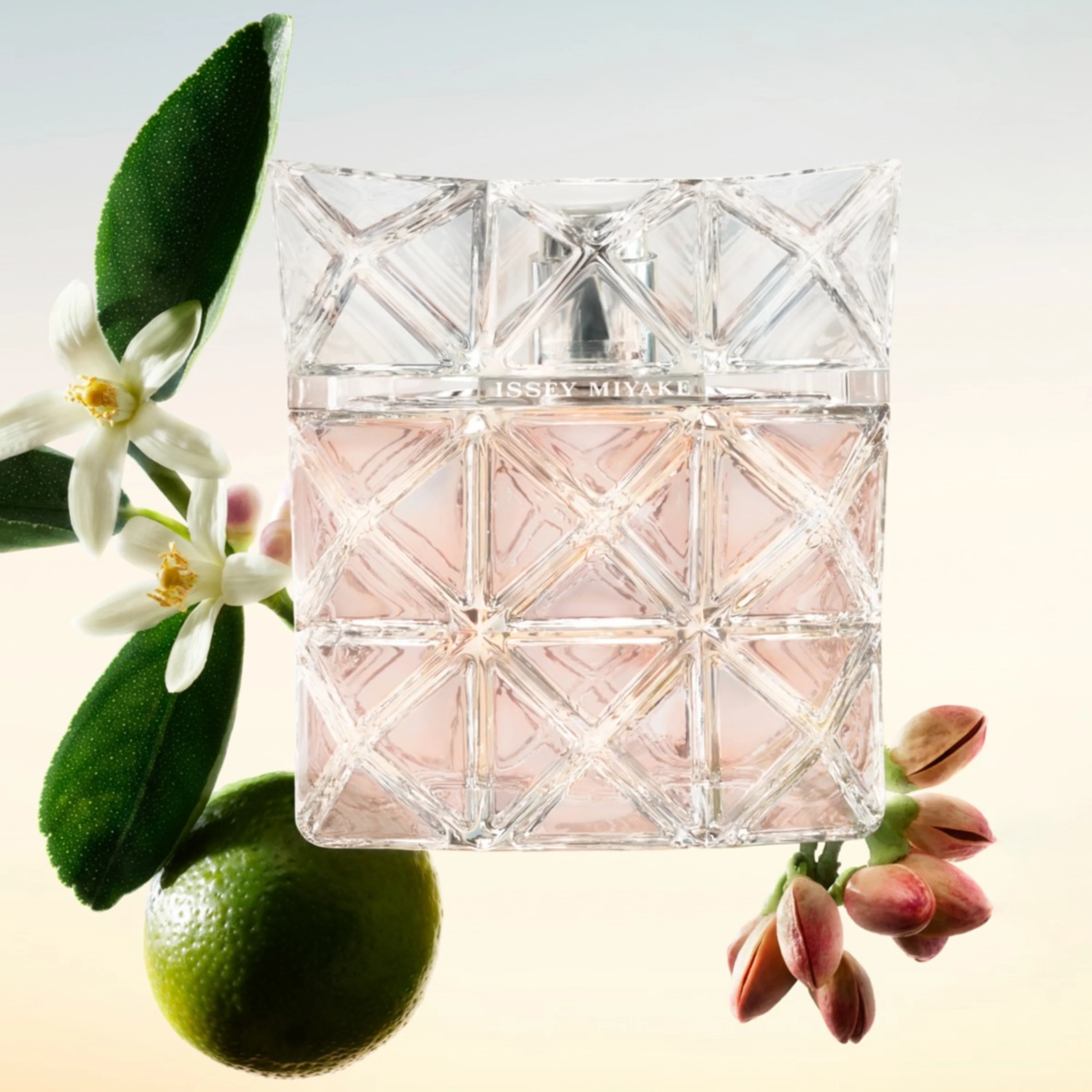 Issey Miyake Lumiere D'issey Eau De Parfum - Image 3