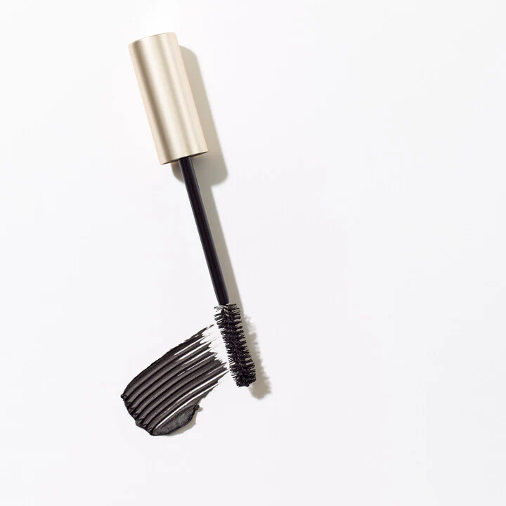 Jane Iredale Beyond Lash Volumizing  Mascara - Image 4