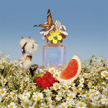 Marc Jacobs Daisy Ever So Fresh Eau De Parfum - Image 4